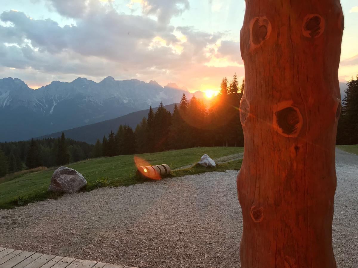 Rifugio De Doo Villa San Nicolo di Comelico Exteriör bild