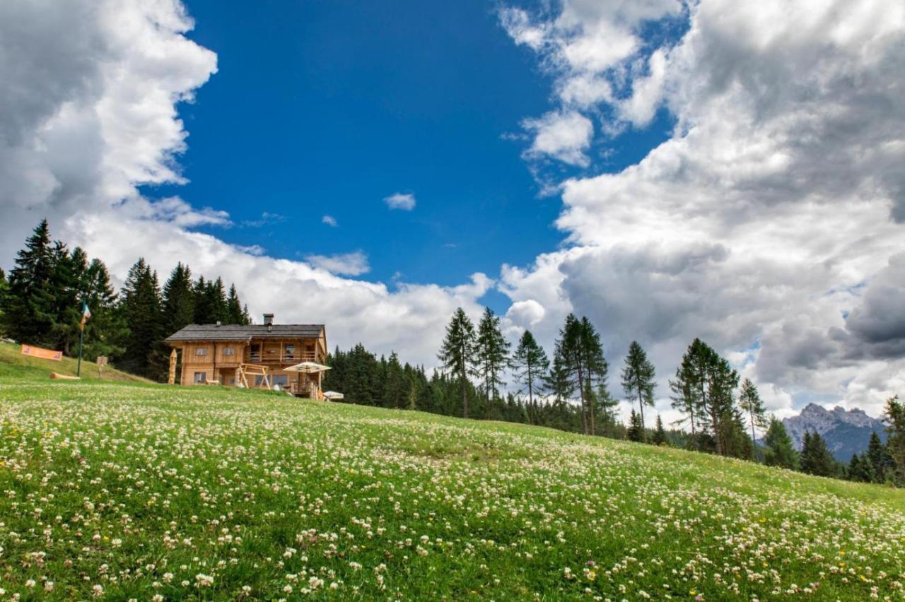 Rifugio De Doo Villa San Nicolo di Comelico Exteriör bild